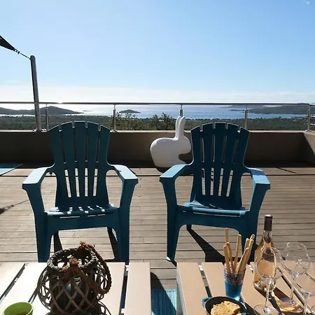 Villa Vue Sur à 180, Baie De St Cyprien, Pas De Vis à Vis