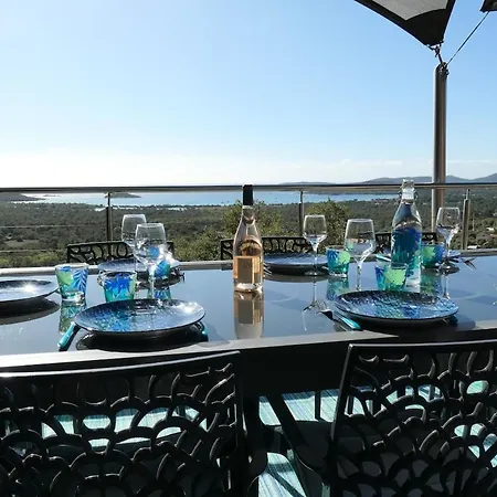 Vue Sur à 180, Baie De St Cyprien, Pas De Vis à Vis Lecci