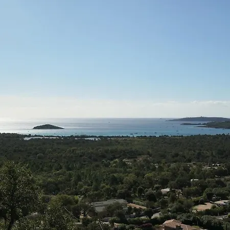 Vue Sur à 180, Baie De St Cyprien, Pas De Vis à Vis Villa